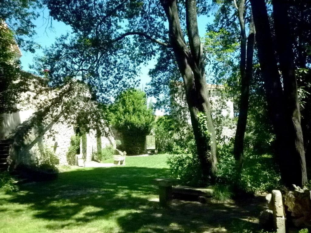 Les Deux Tours Bed & Breakfast Brignon Eksteriør bilde